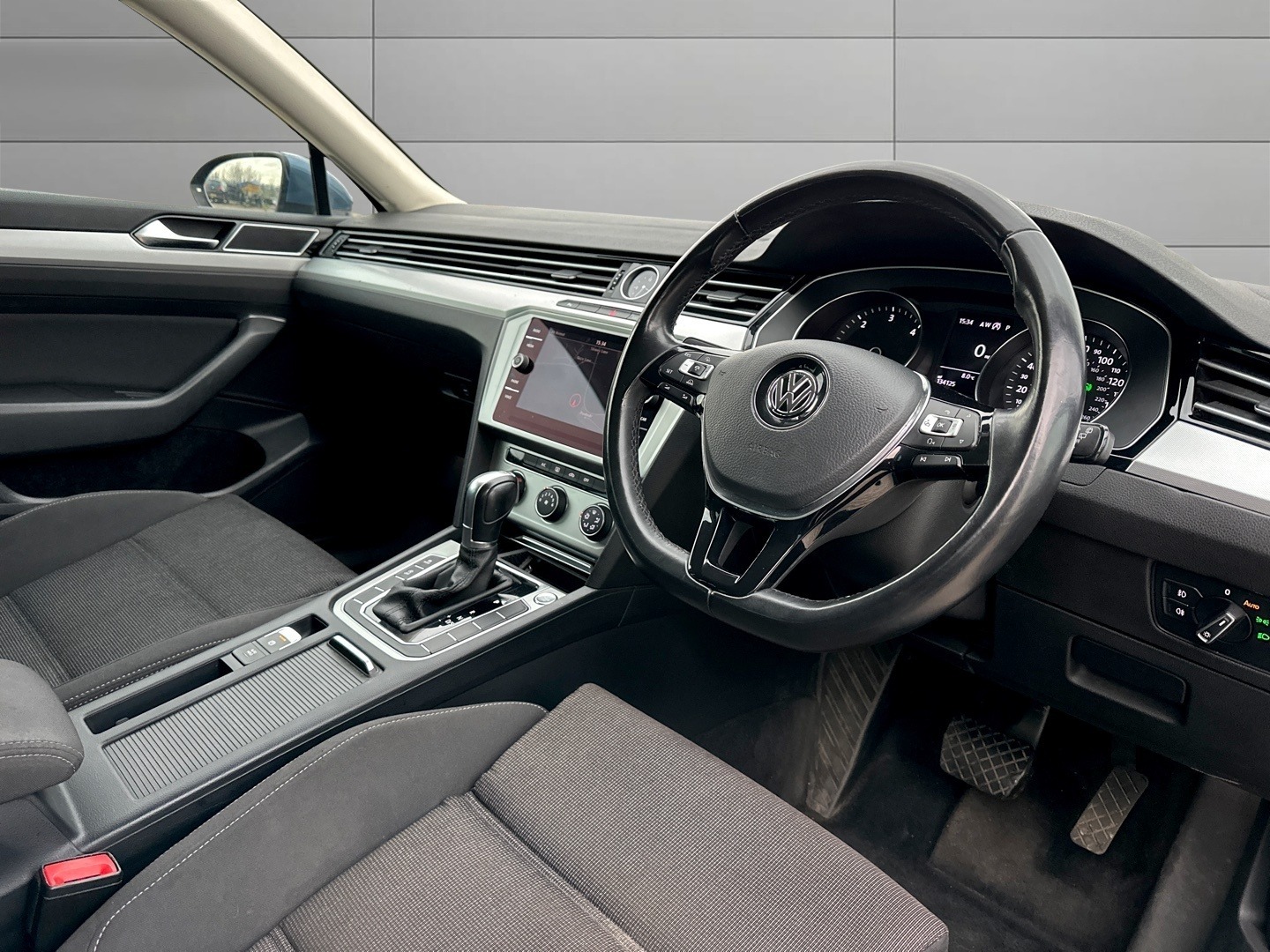 Used Volkswagen Passat 2018 for sale - 77301519: Photo 11