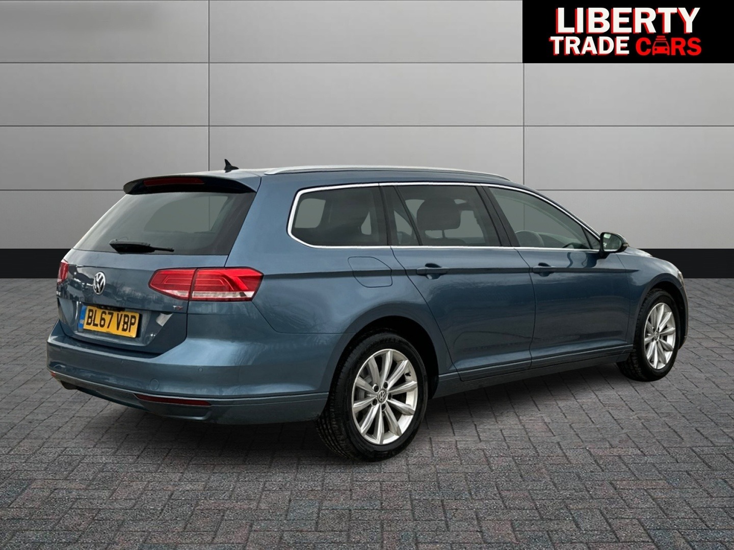 Used Volkswagen Passat 2018 for sale - 77301519: Photo 8