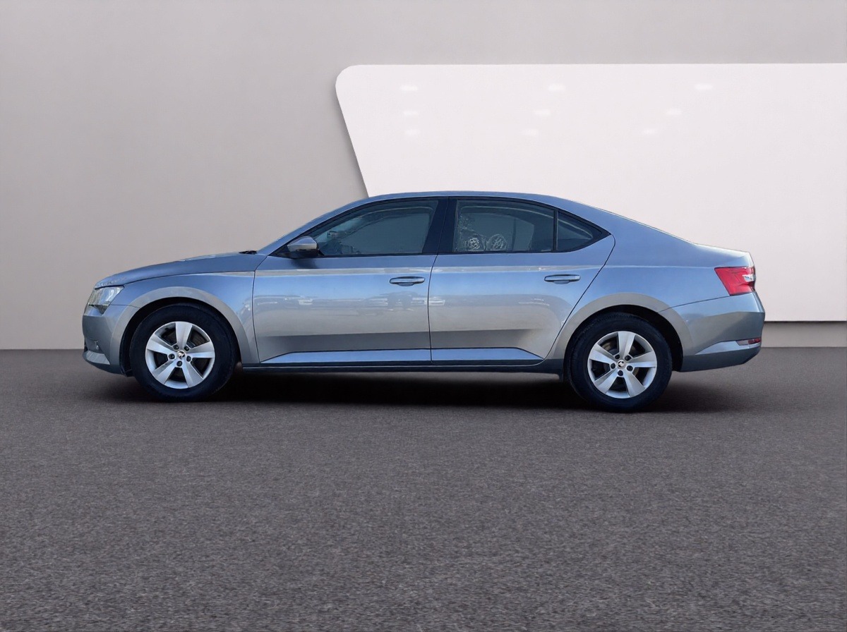 Used Skoda Superb 2019 for sale - 77916212: Photo 4