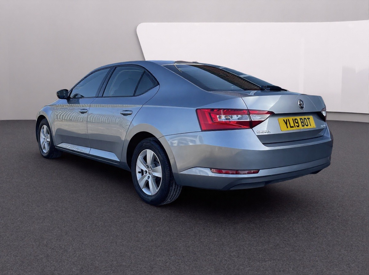 Used Skoda Superb 2019 for sale - 77916212: Photo 5