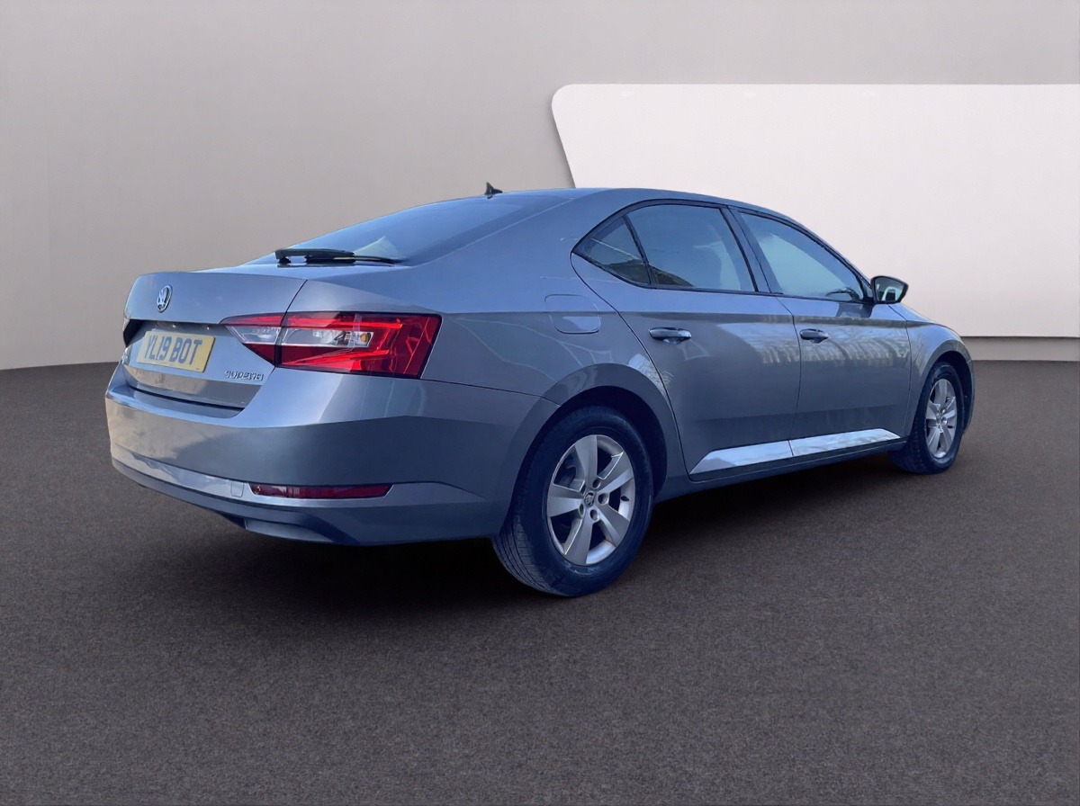 Used Skoda Superb 2019 for sale - 77916212: Photo 7