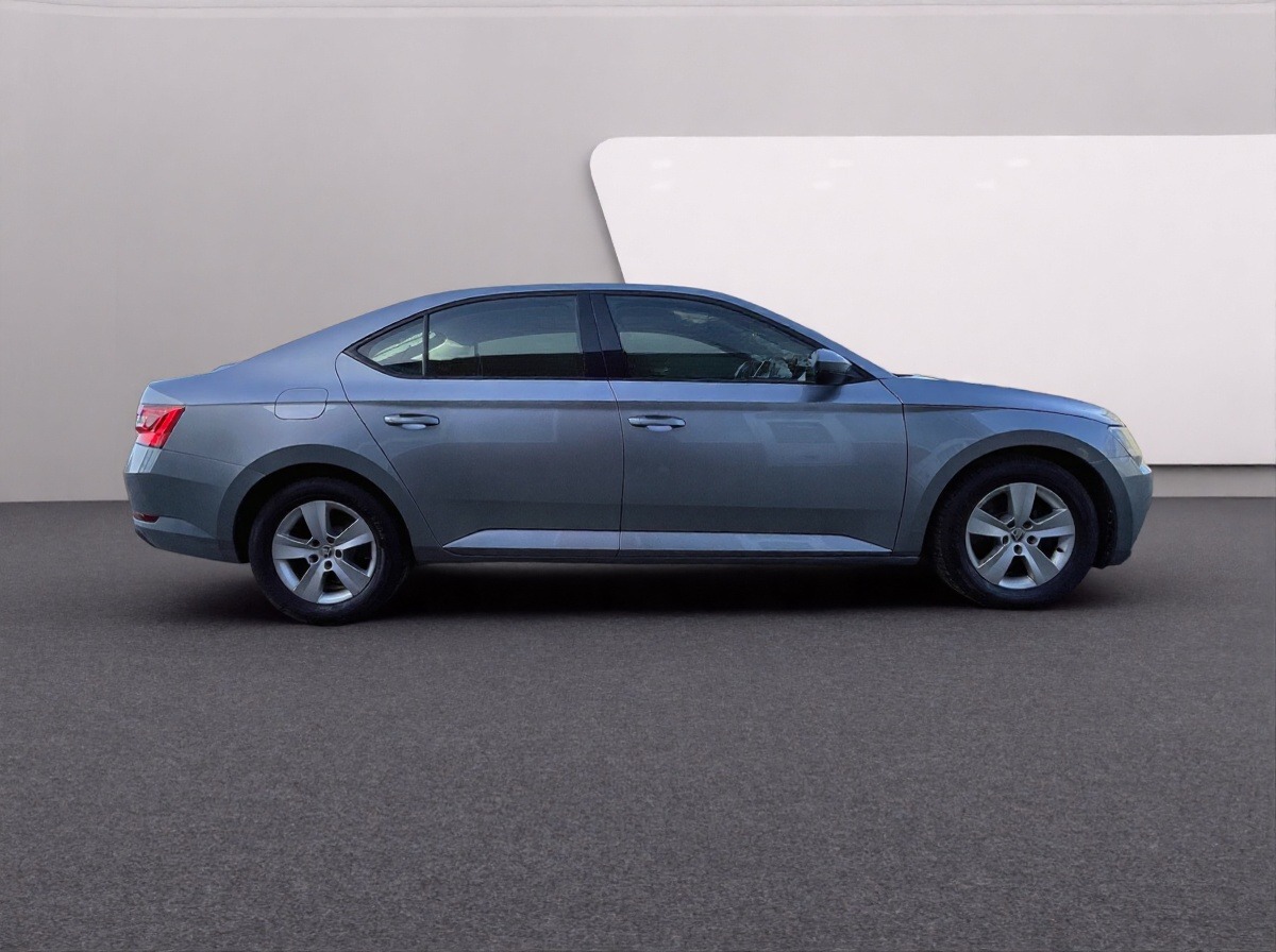 Used Skoda Superb 2019 for sale - 77916212: Photo 8