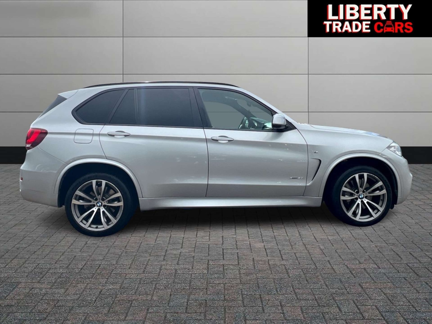 Used BMW X5 2014 for sale - 76628306: Photo 12