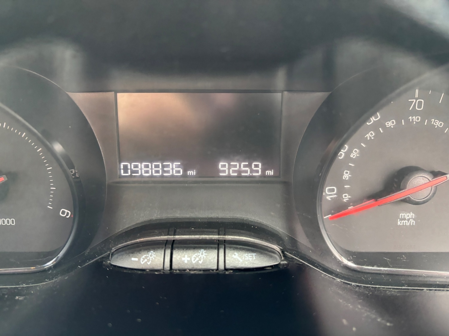 Used Peugeot 208 2012 for sale - 77695313: Photo 11