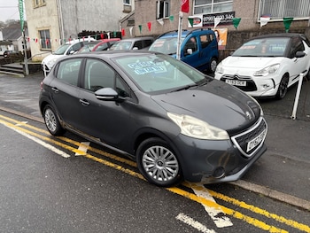 Used Peugeot 208 2012 for sale - 77695313: Photo