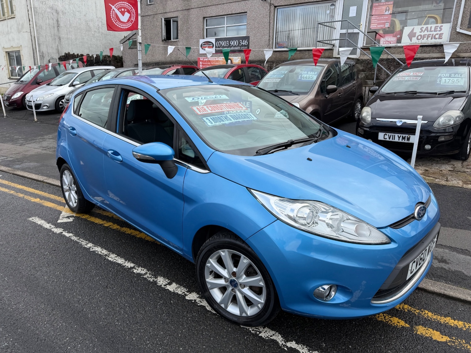 Used Ford Fiesta 2010 for sale - 78045797: Photo 2