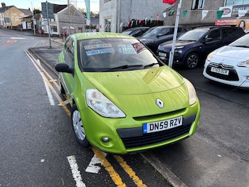 Used Renault Clio 2010 for sale - 76974713: Photo