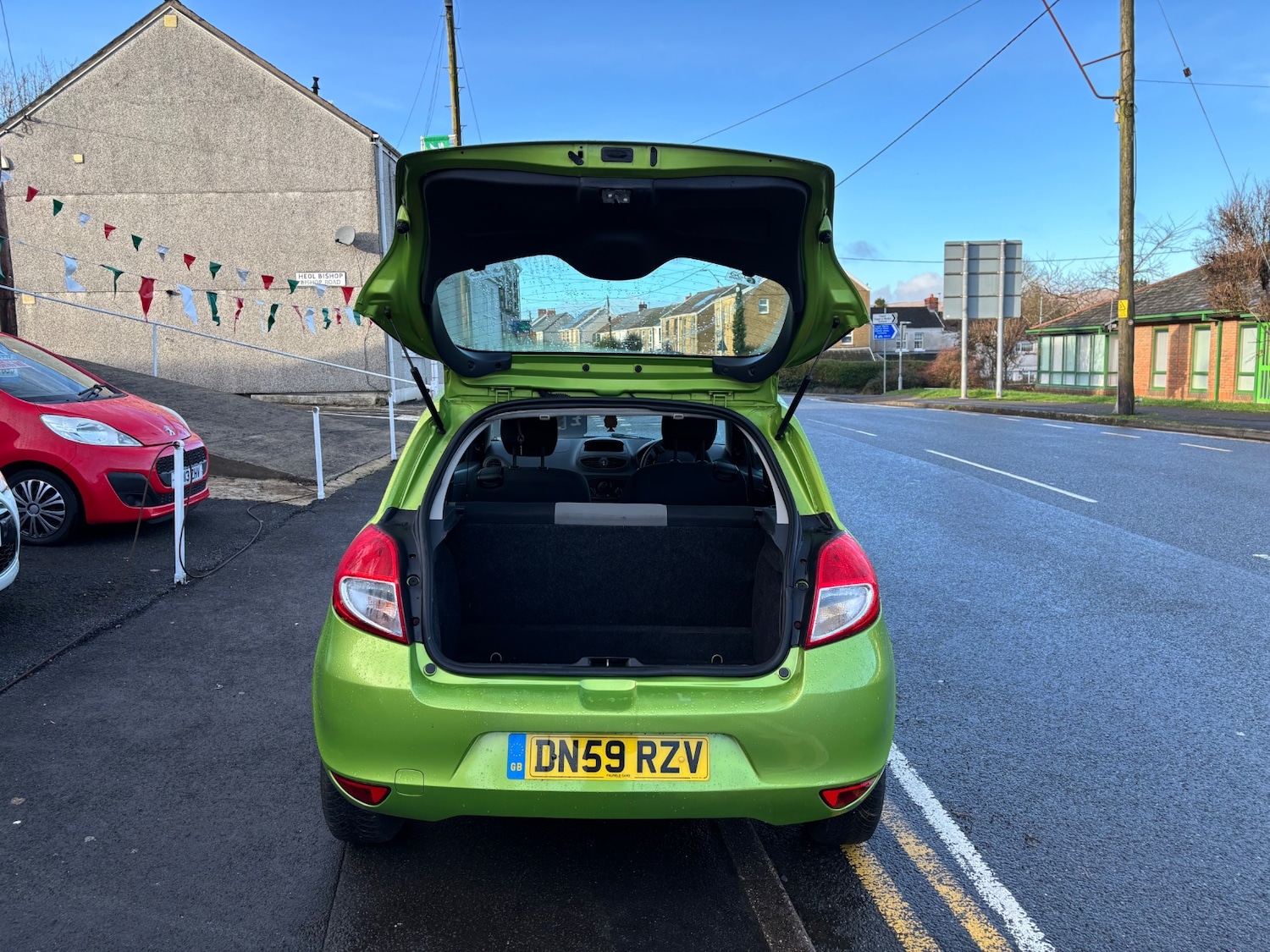 Used Renault Clio 2010 for sale - 76974713: Photo 6