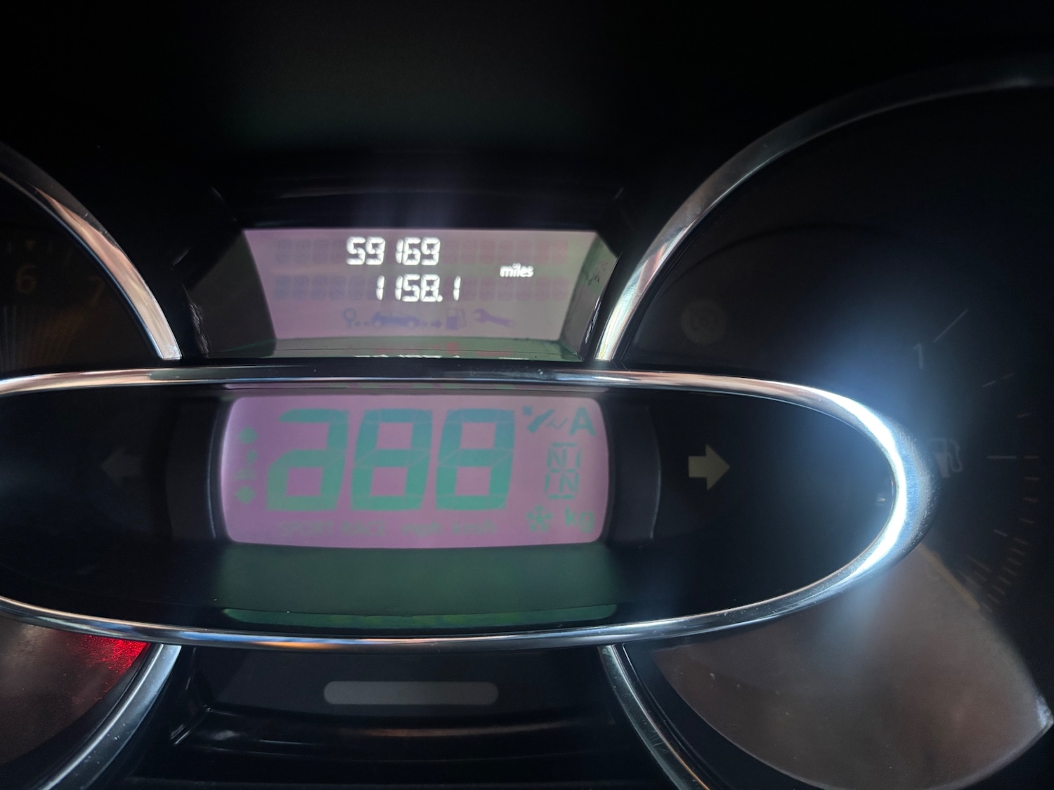 Used Renault Clio 2014 for sale - 77883620: Photo 15