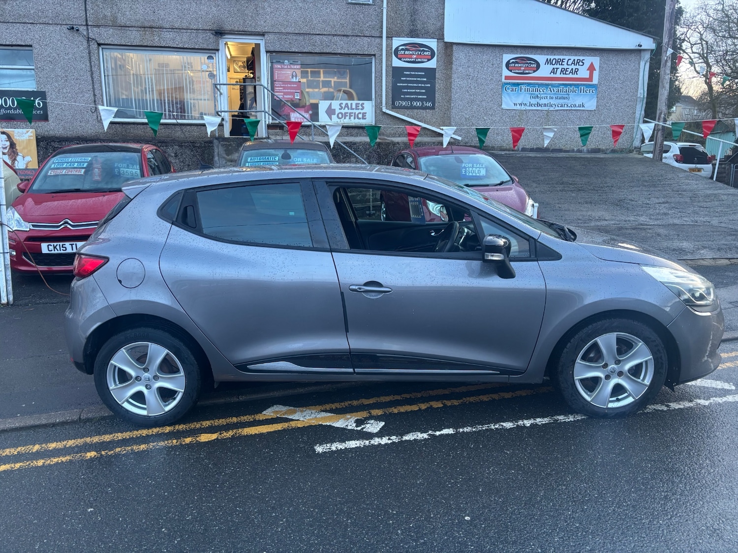 Used Renault Clio 2014 for sale - 77883620: Photo 8