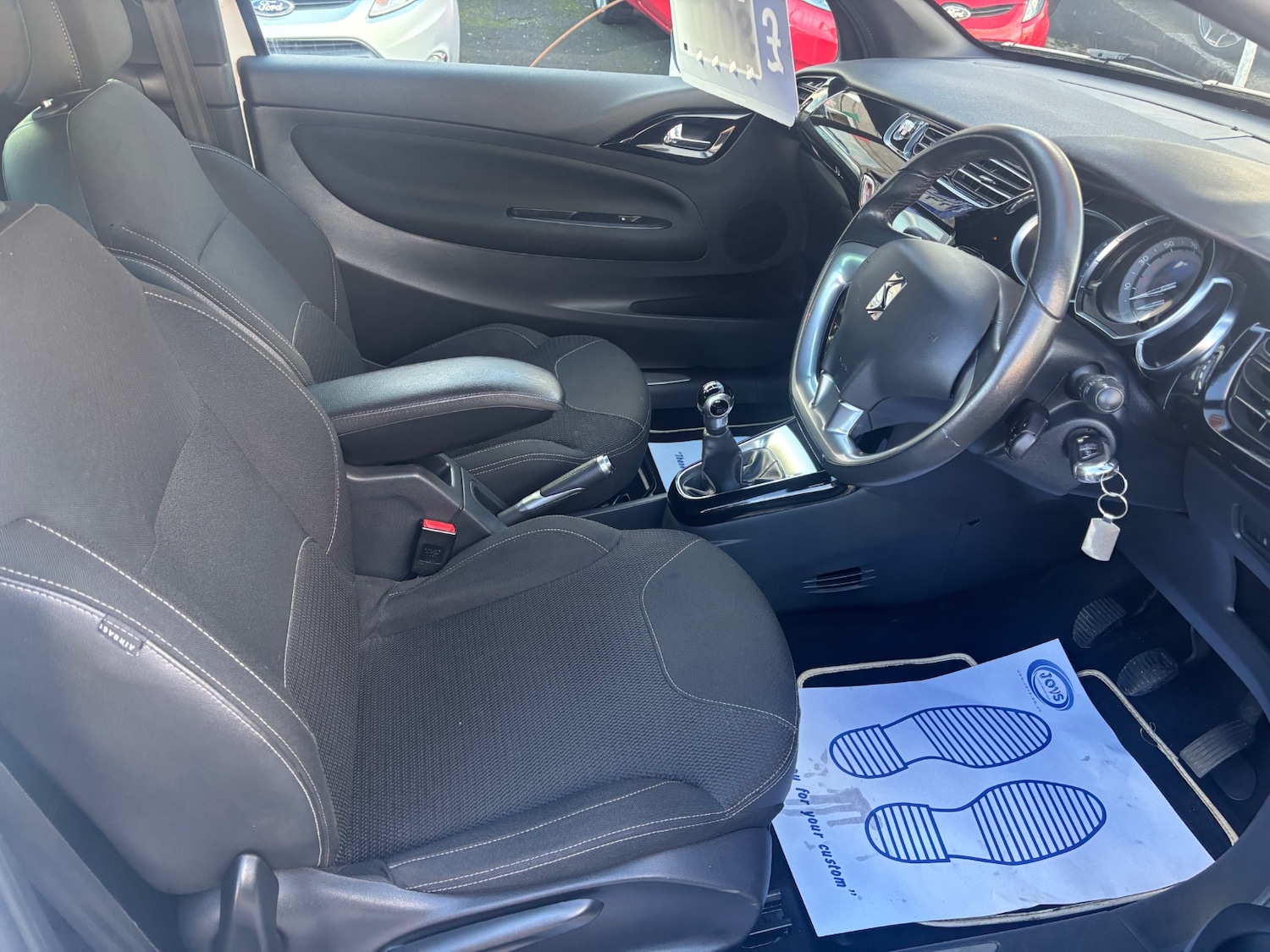 Used Citroen DS3 2013 for sale - 76589003: Photo 10