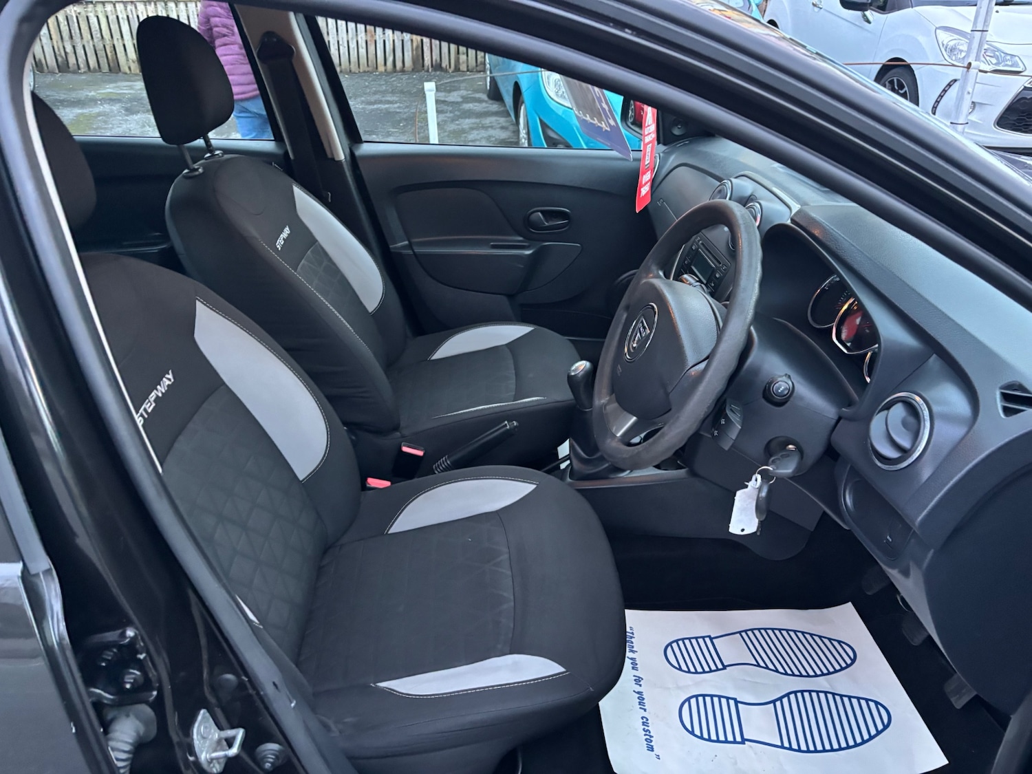 Used Dacia Sandero Stepway 2014 for sale - 77736951: Photo 11