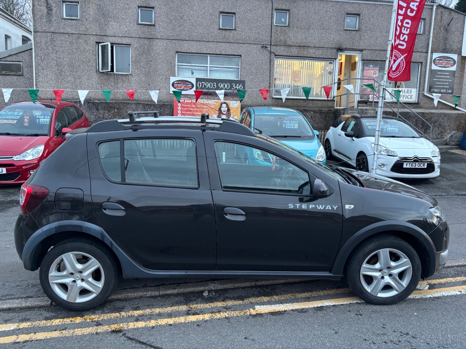 Used Dacia Sandero Stepway 2014 for sale - 77736951: Photo 6