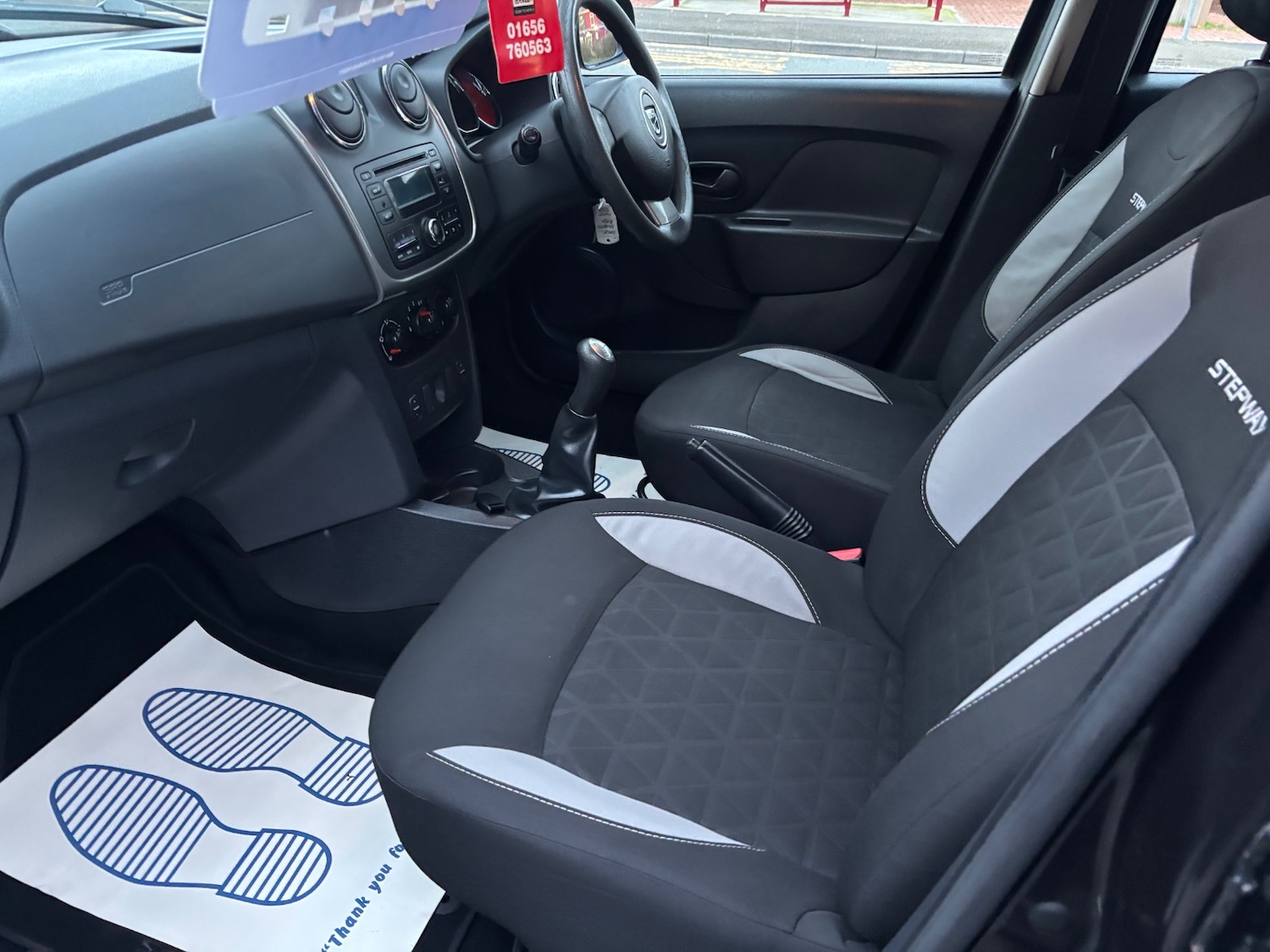 Used Dacia Sandero Stepway 2014 for sale - 77736951: Photo 8