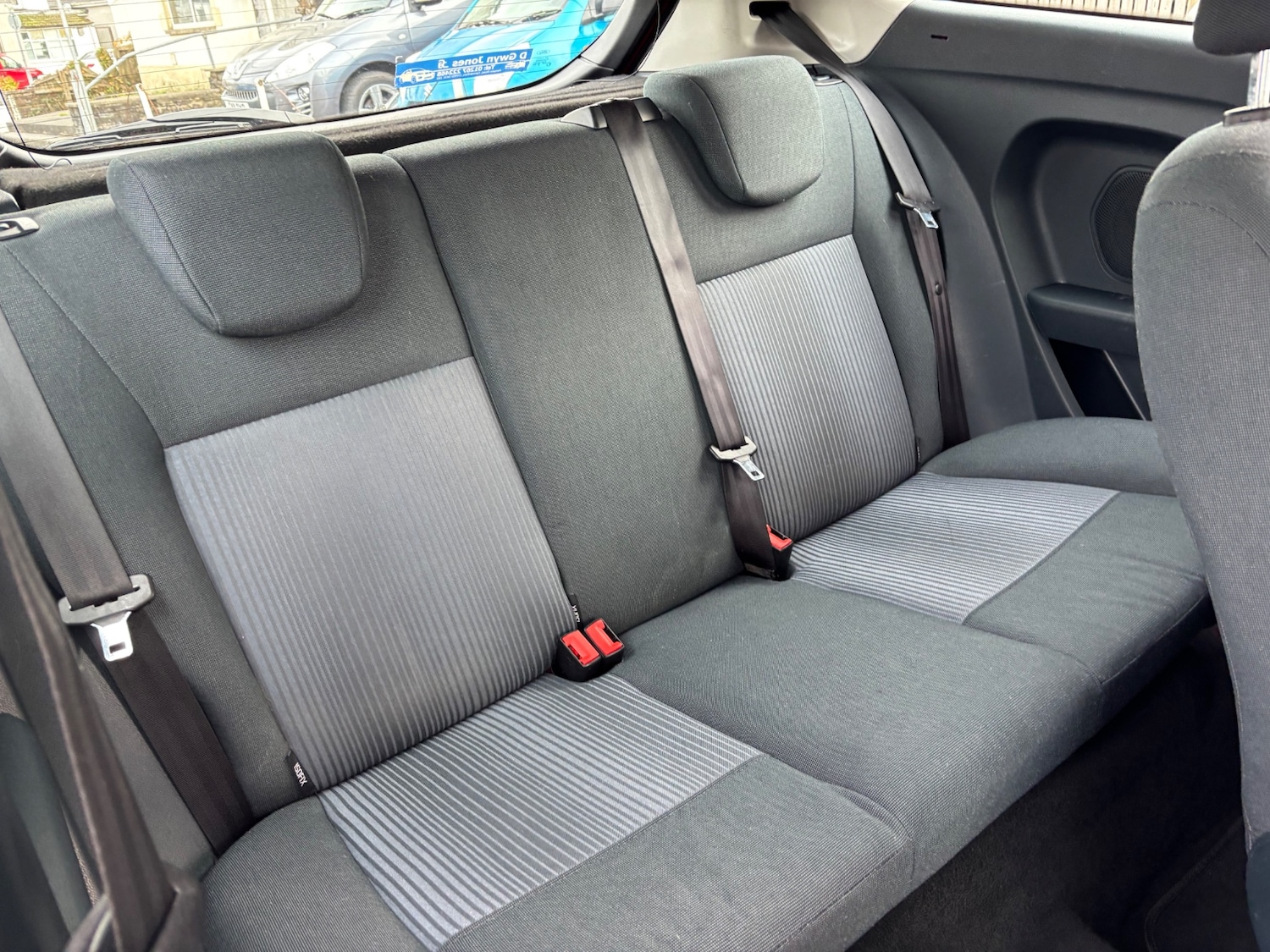 Used Ford Fiesta 2011 for sale - 76387454: Photo 13