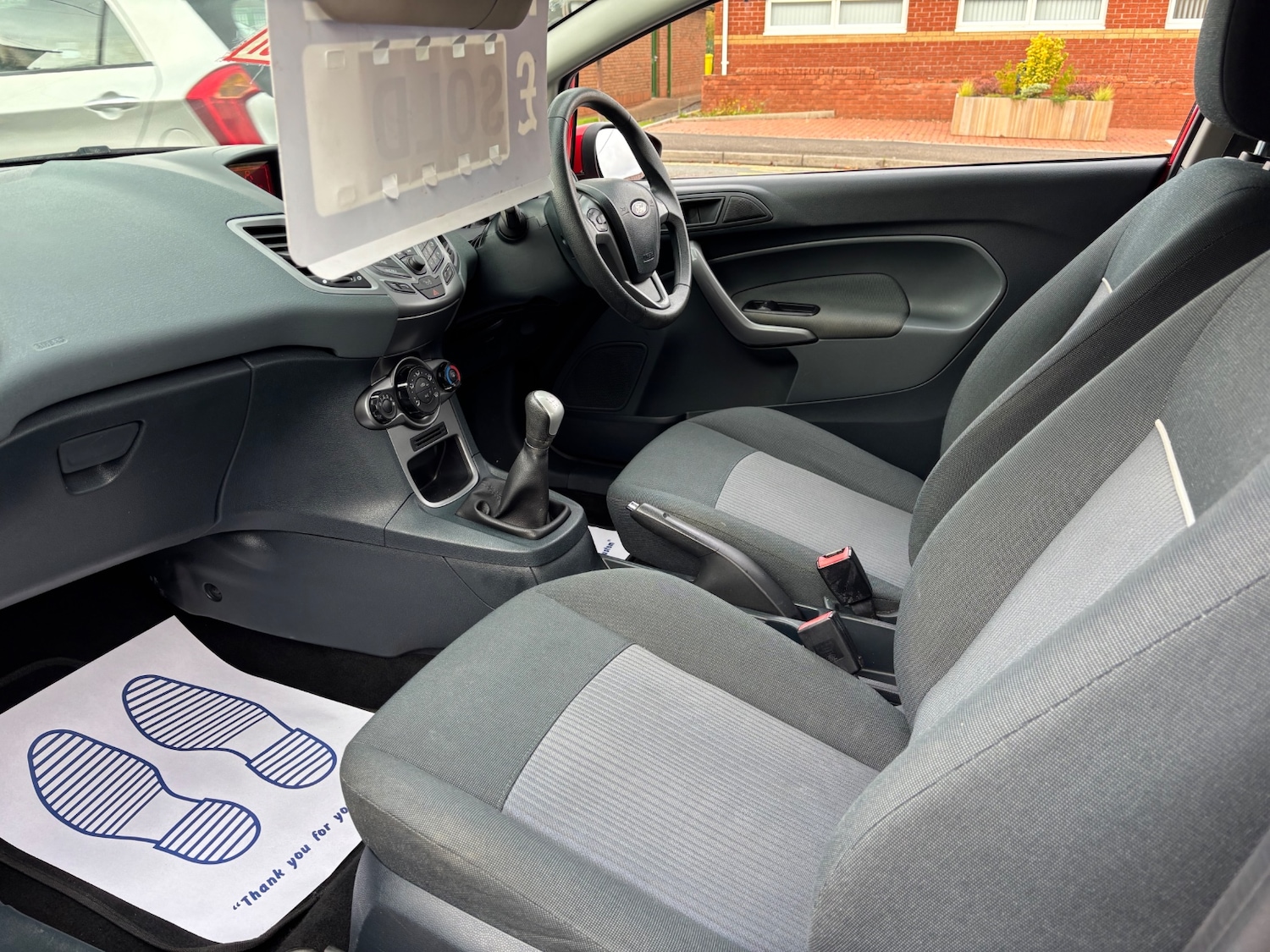 Used Ford Fiesta 2011 for sale - 76387454: Photo 9