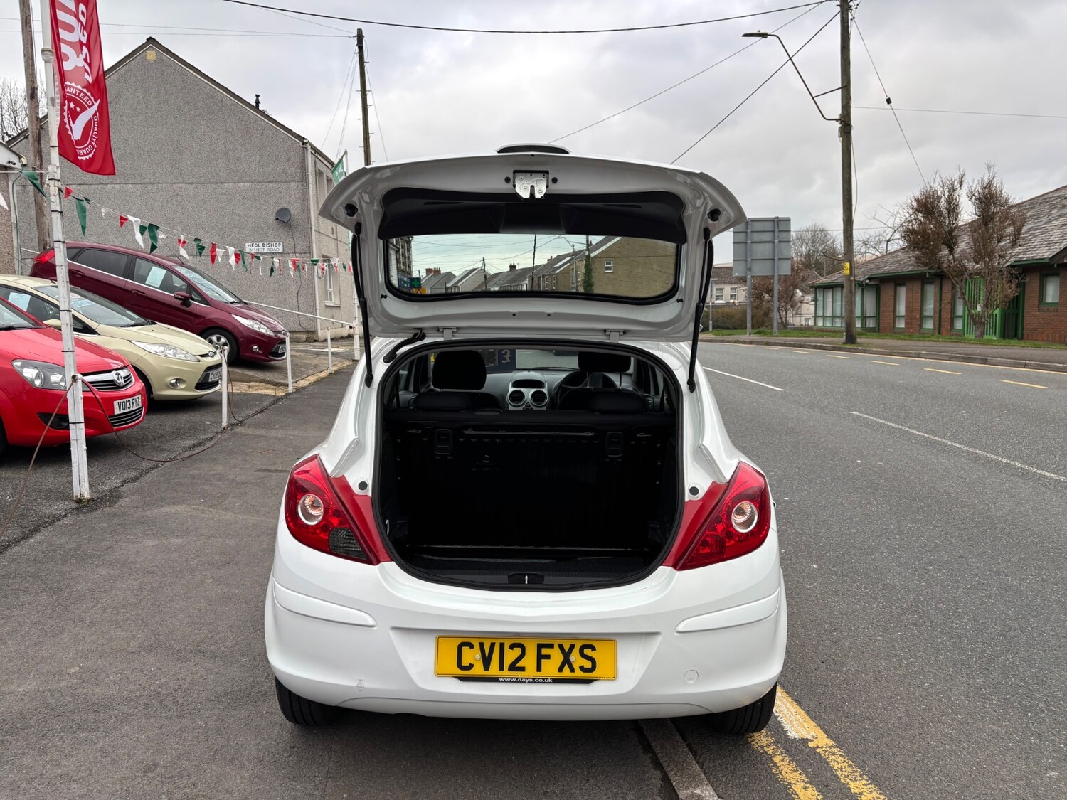 Used Vauxhall Corsa 2012 for sale - 77793098: Photo 7