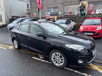 2012 (62) - 1.5 dCi 110 Dynamique TomTom 5dr [Start Stop]