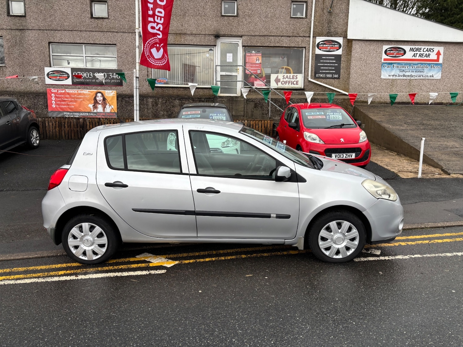 Used Renault Clio 2011 for sale - 77277709: Photo 11