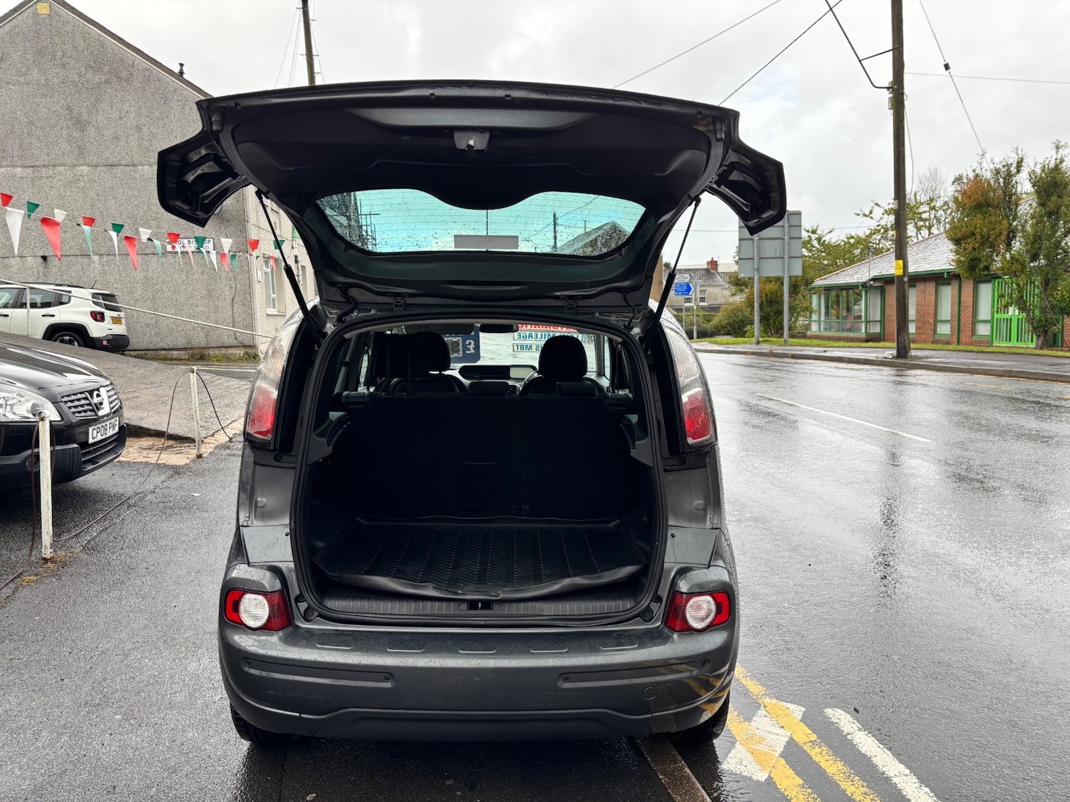 Vehicle 9