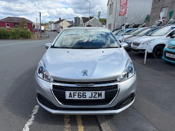 Used Peugeot 208 2016 for sale - 79608789: Photo