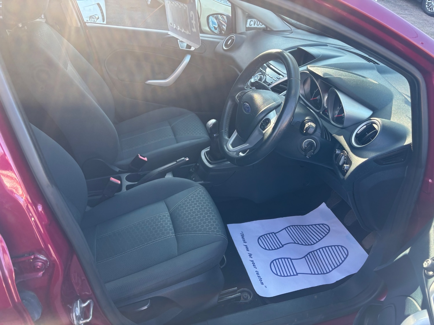 Used Ford Fiesta 2012 for sale - 77750390: Photo 9