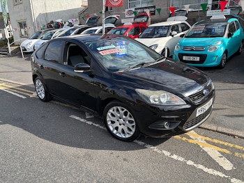 Used Ford Focus 2010 for sale - 79440449: Photo