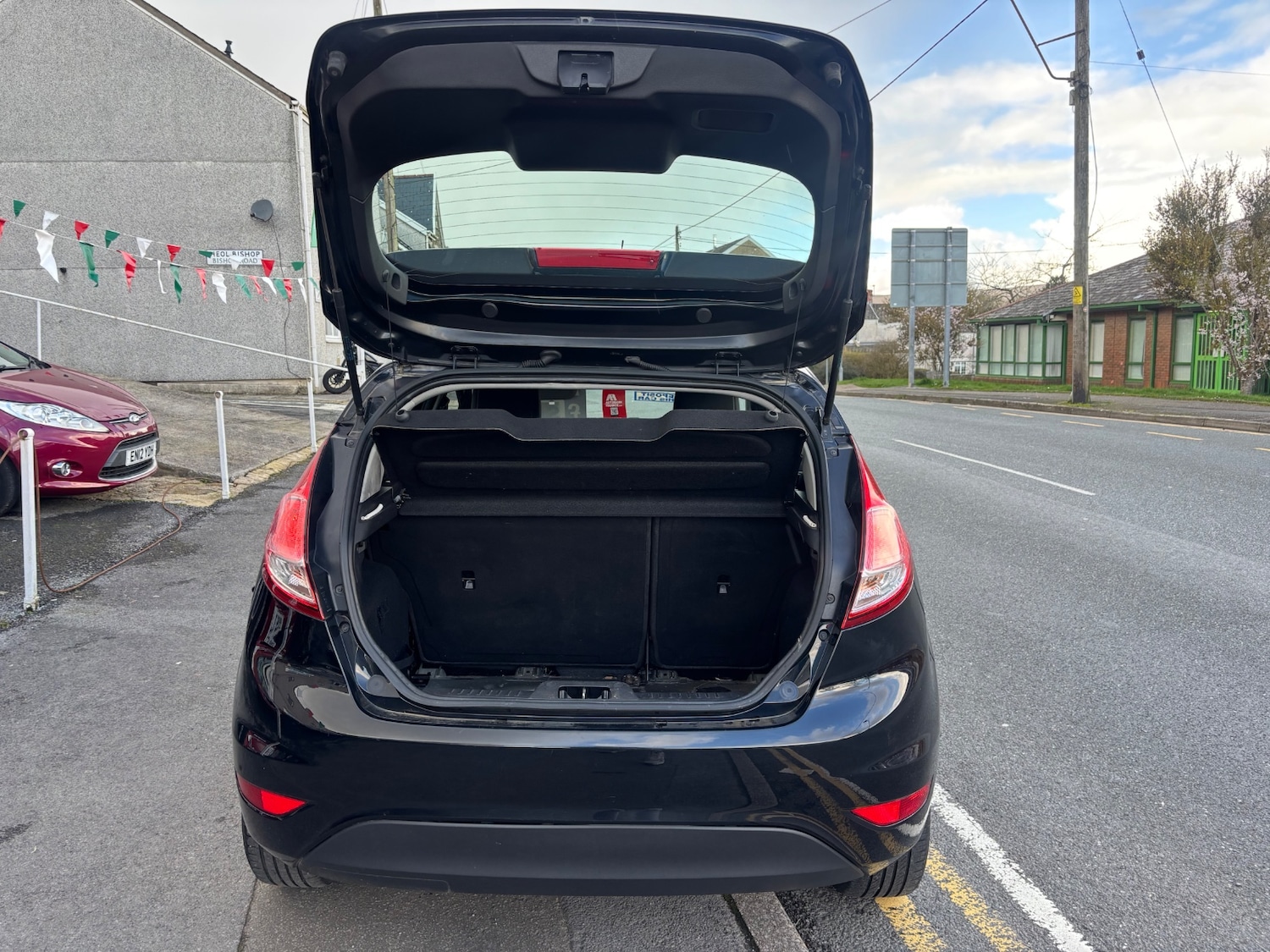 Used Ford Fiesta 2016 for sale - 77947290: Photo 5