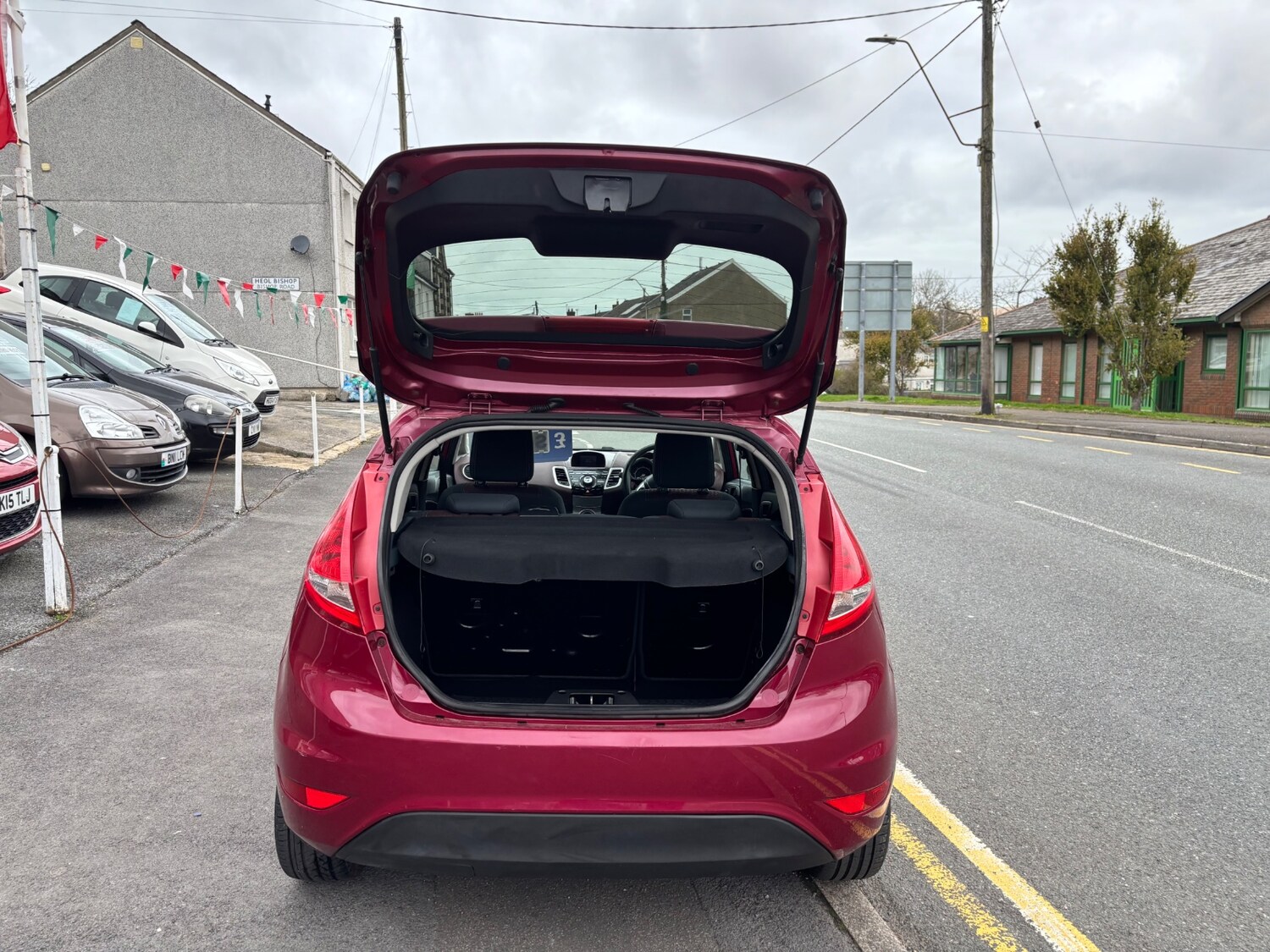 Used Ford Fiesta 2010 for sale - 78125521: Photo 8