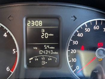 Used Volkswagen Polo 2012 for sale - 76035506: Photo 4