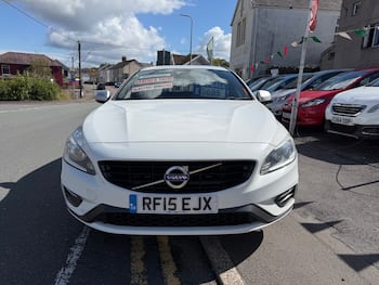 Used Volvo V60 2015 for sale - 79786167: Photo