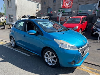 Used Peugeot 208 2012 for sale - 79017931: Photo