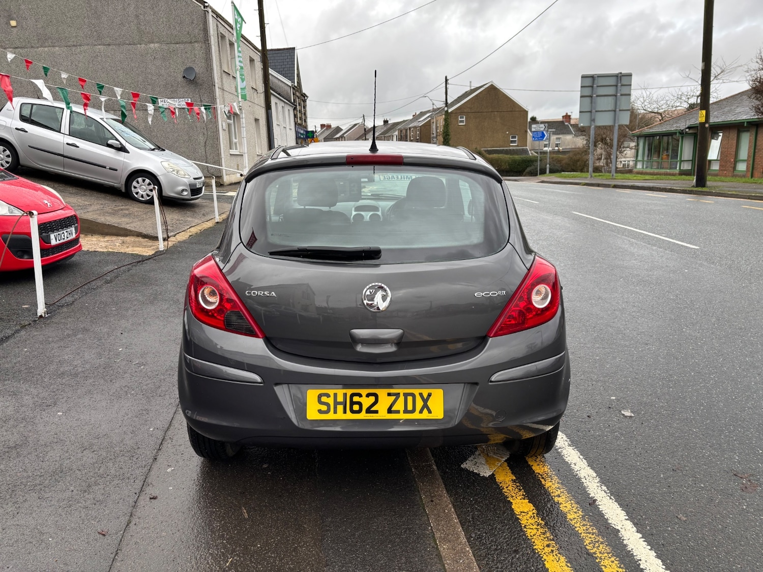 Used Vauxhall Corsa 2012 for sale - 77310828: Photo 6