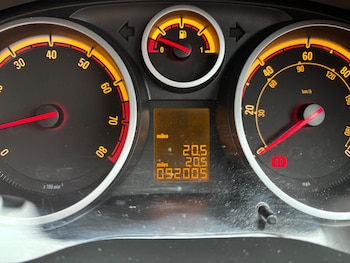 Used Vauxhall Corsa 2011 for sale - 77453568: Photo