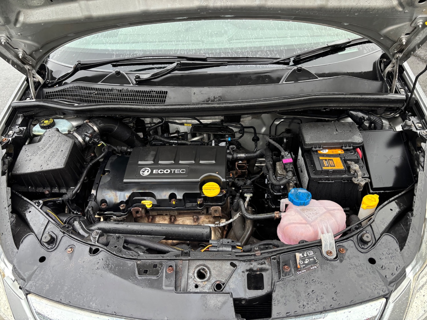 Used Vauxhall Corsa 2011 for sale - 77453568: Photo 7