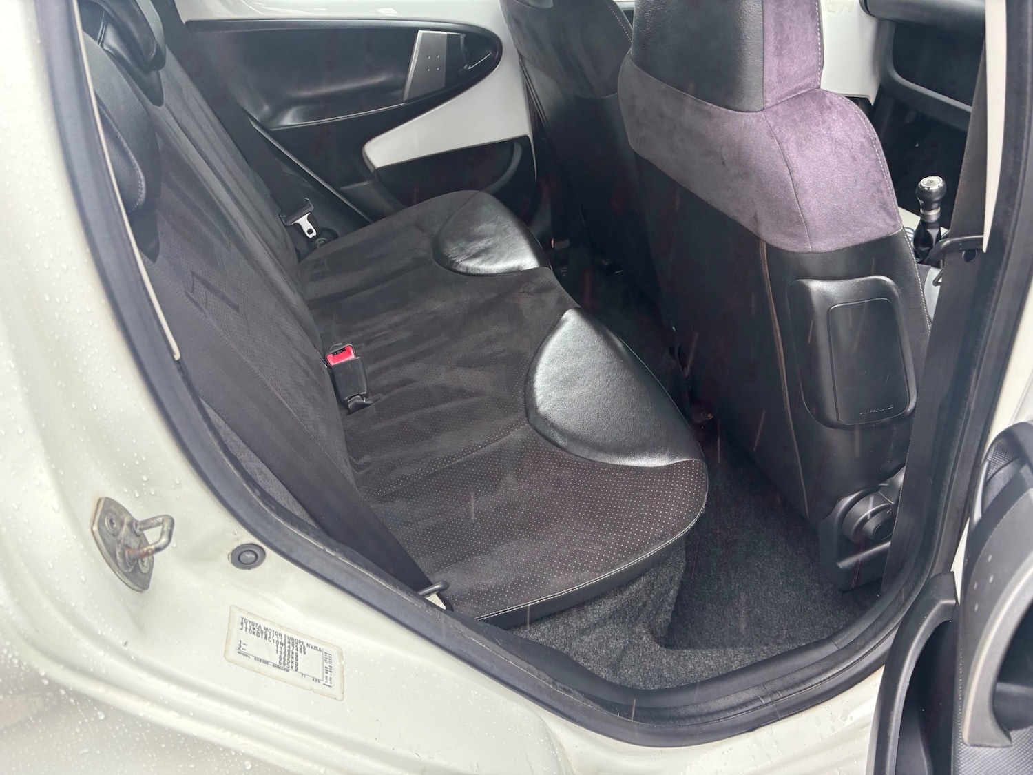 Used Toyota AYGO 2012 for sale - 77632278: Photo 10