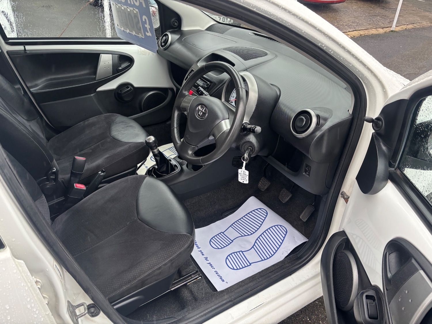 Used Toyota AYGO 2012 for sale - 77632278: Photo 11