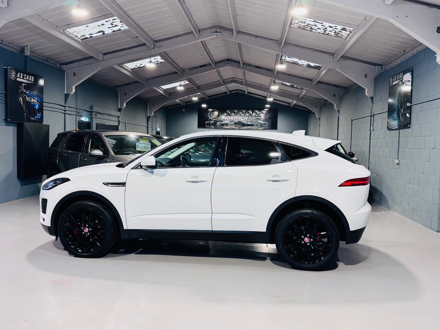Used Jaguar E-Pace 2018 for sale - 77039113: Photo 11