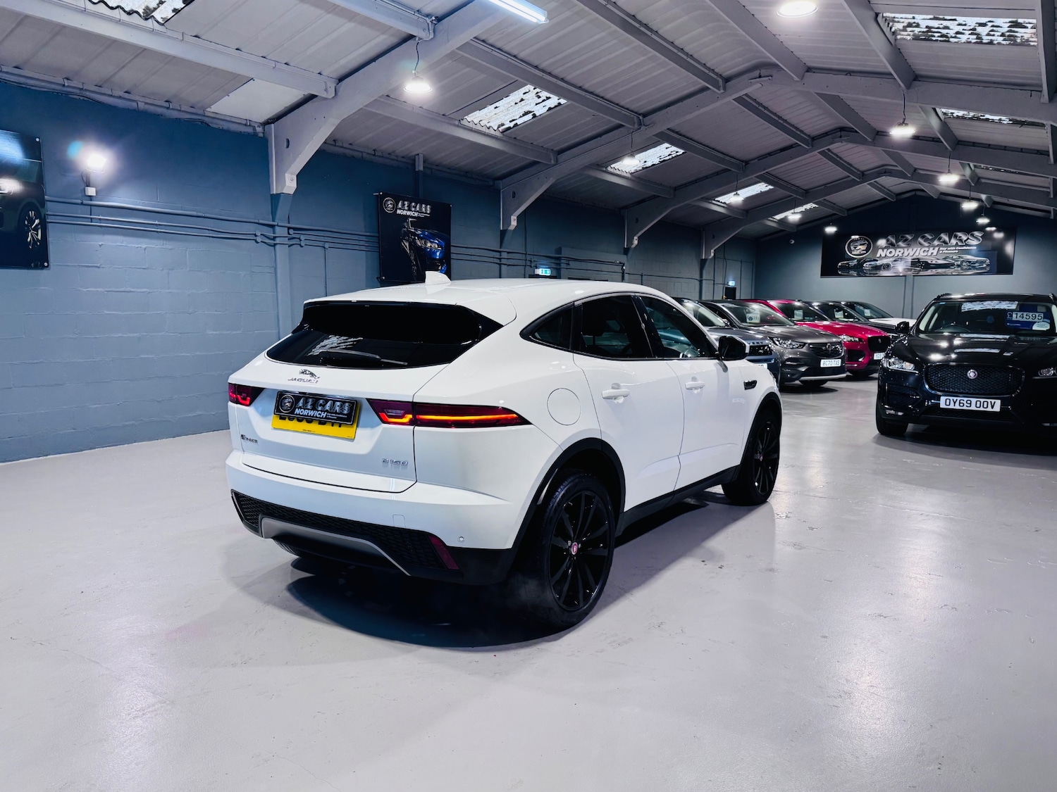 Used Jaguar E-Pace 2018 for sale - 77039113: Photo 12