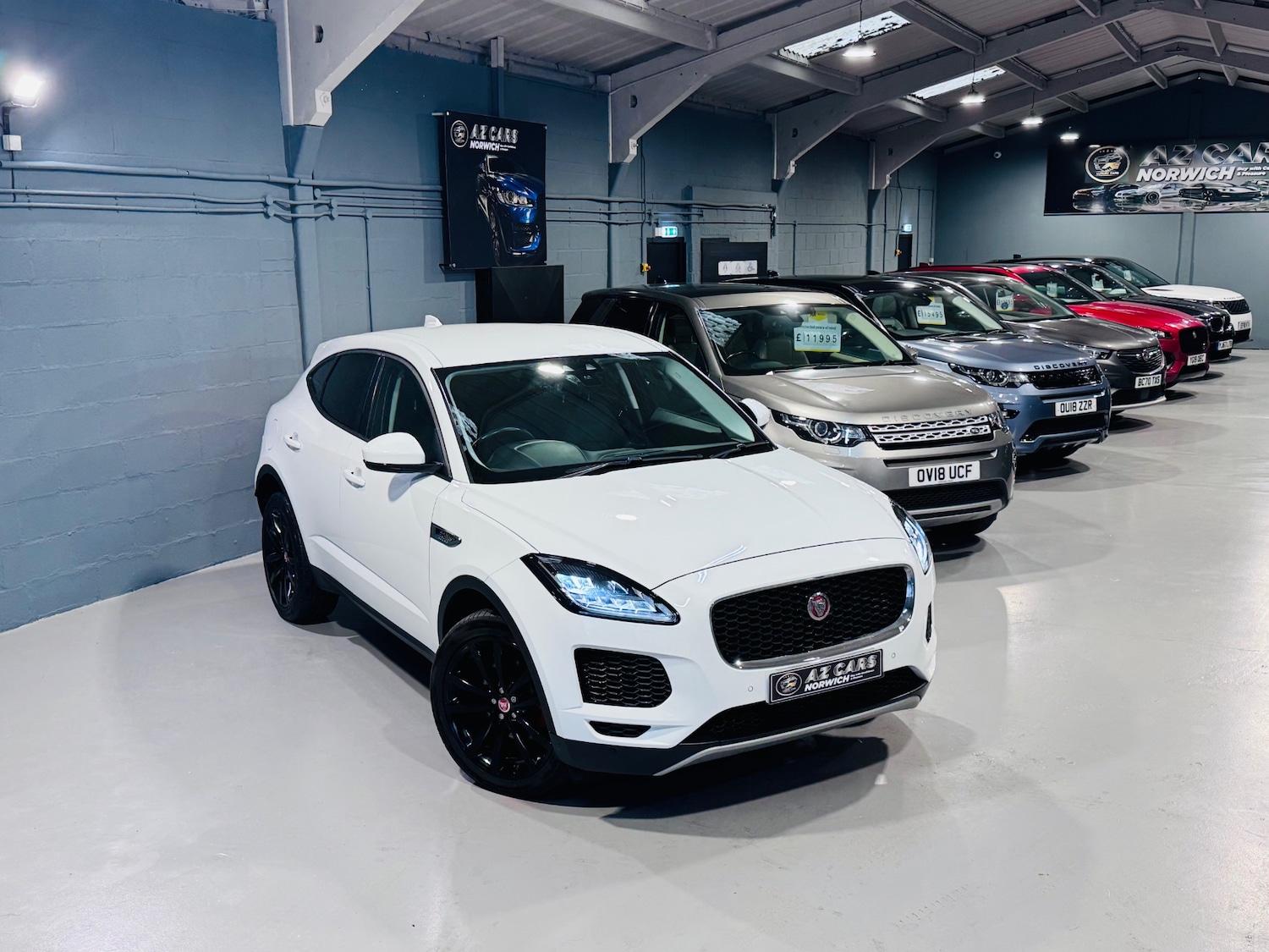 Used Jaguar E-Pace 2018 for sale - 77039113: Photo 3