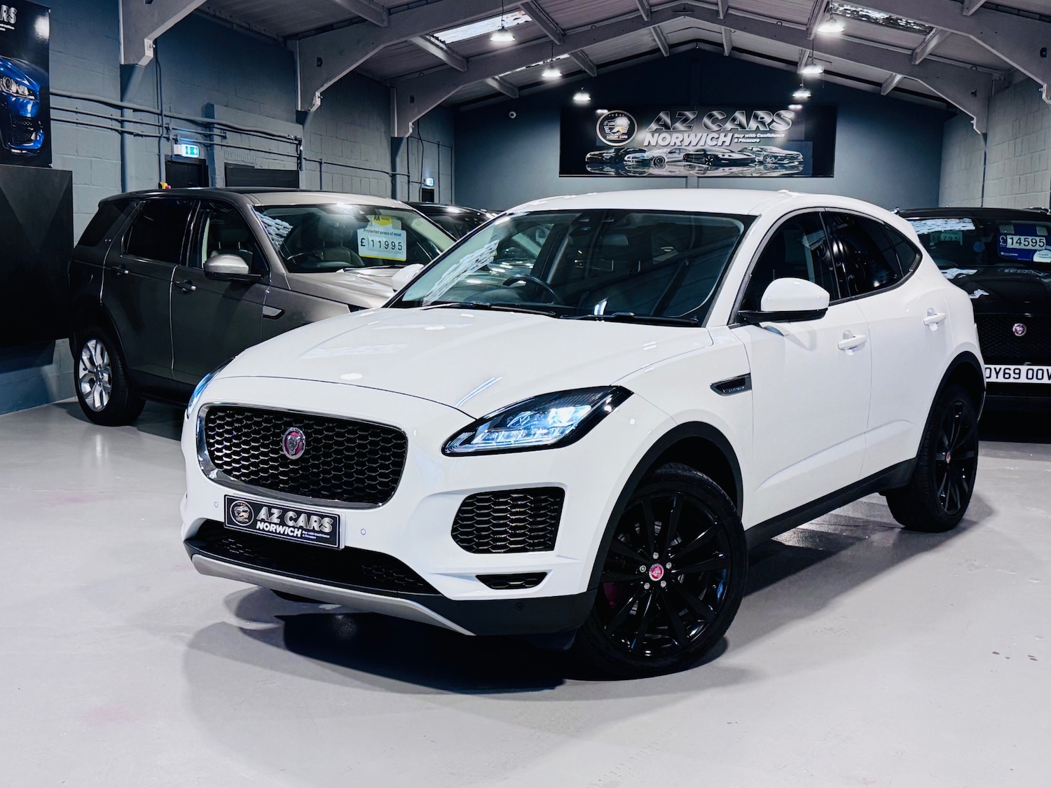 Used Jaguar E-Pace 2018 for sale - 77039113: Photo 4