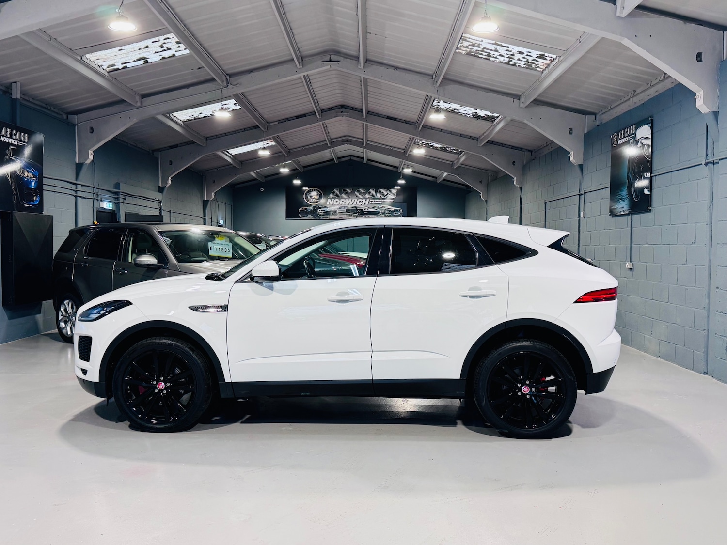 Used Jaguar E-Pace 2018 for sale - 77039113: Photo 8