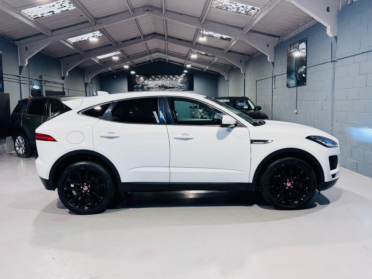 Used Jaguar E-Pace 2018 for sale - 77039113: Photo 9