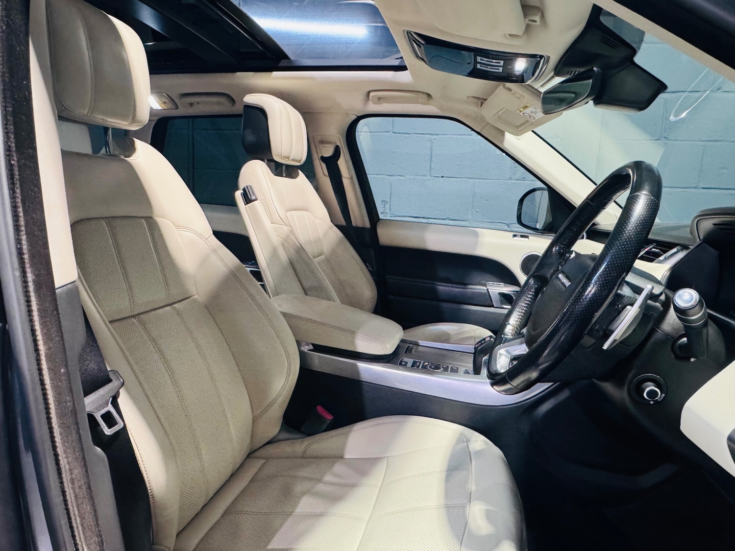 Used Land Rover Range Rover Sport 2018 for sale - 76987172: Photo 25