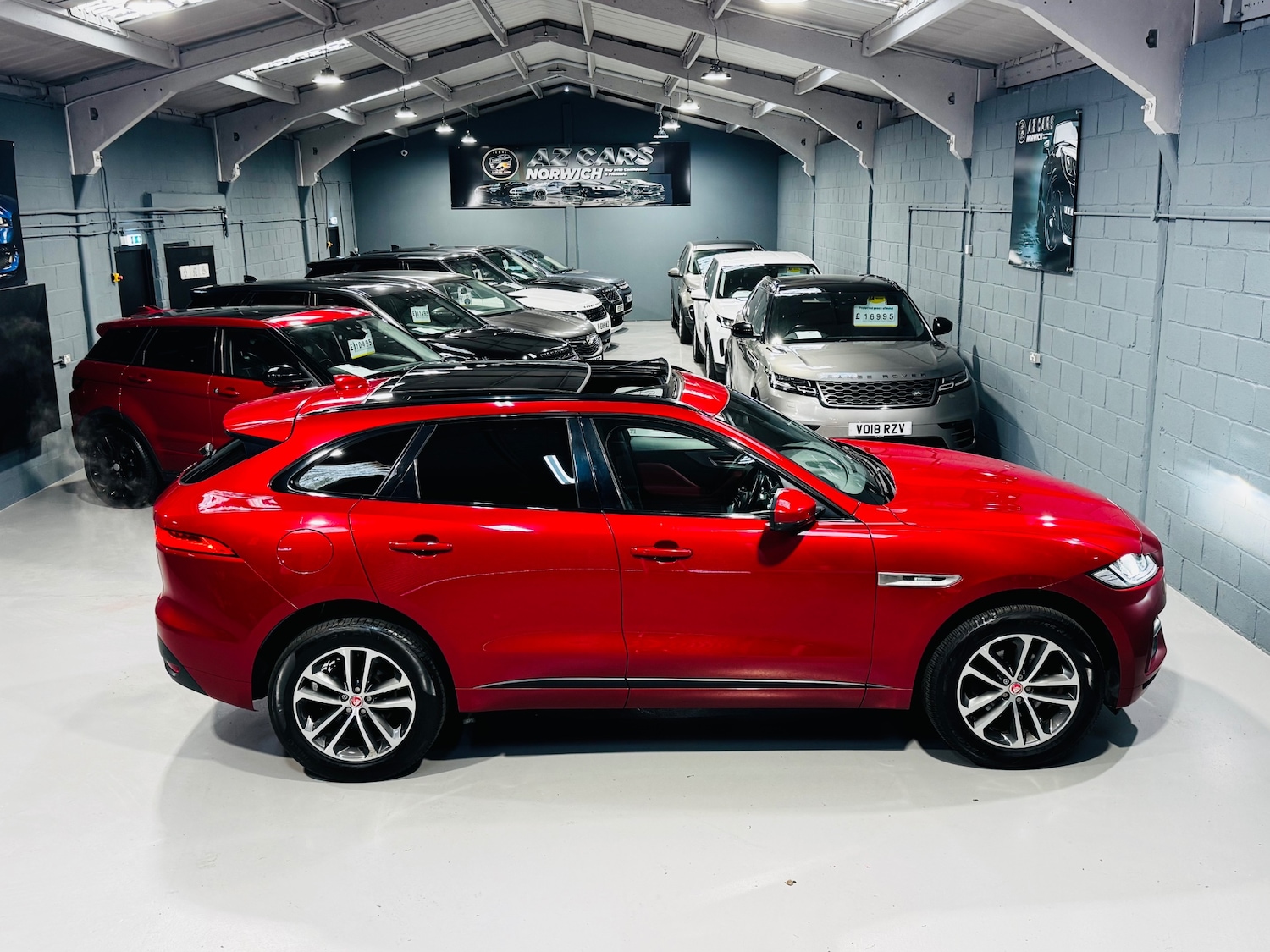 Used Jaguar F-Pace 2017 for sale - 78140993: Photo 10