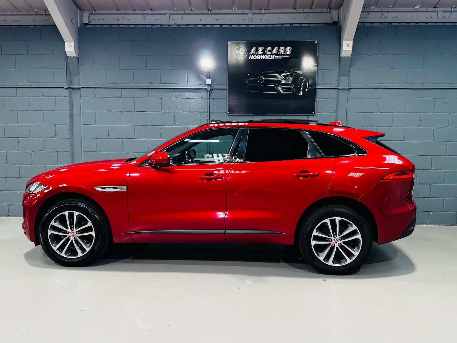 Used Jaguar F-Pace 2017 for sale - 78140993: Photo 13