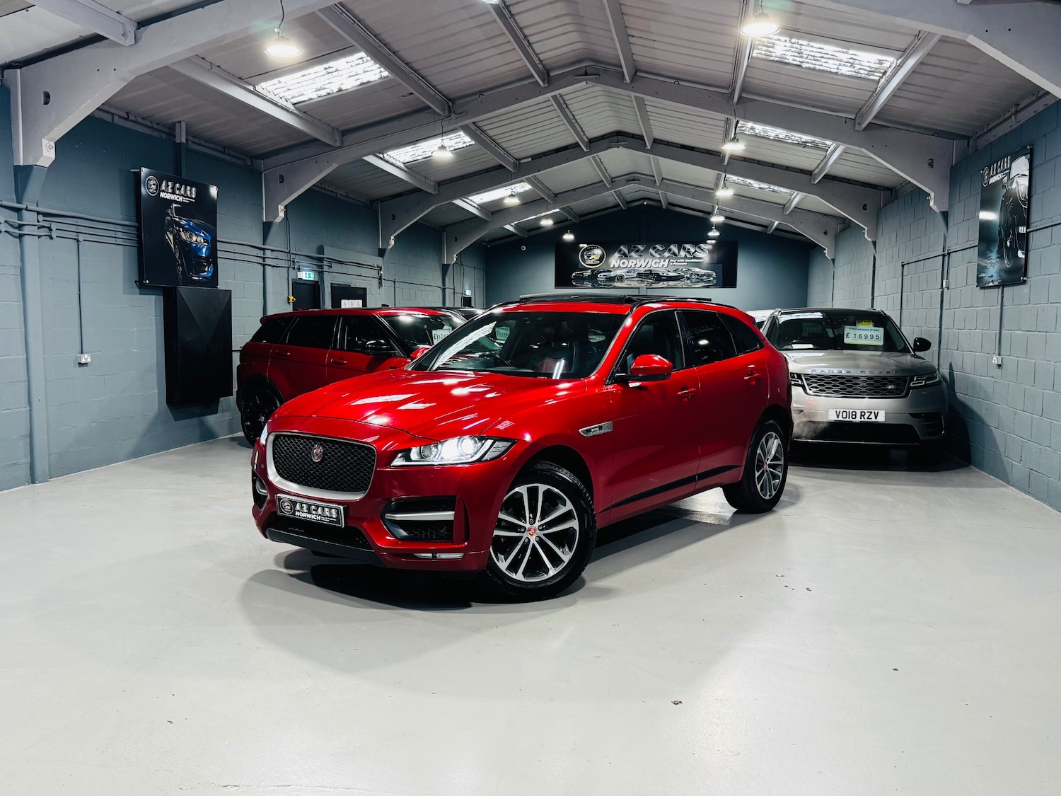 Used Jaguar F-Pace 2017 for sale - 78140993: Photo 2