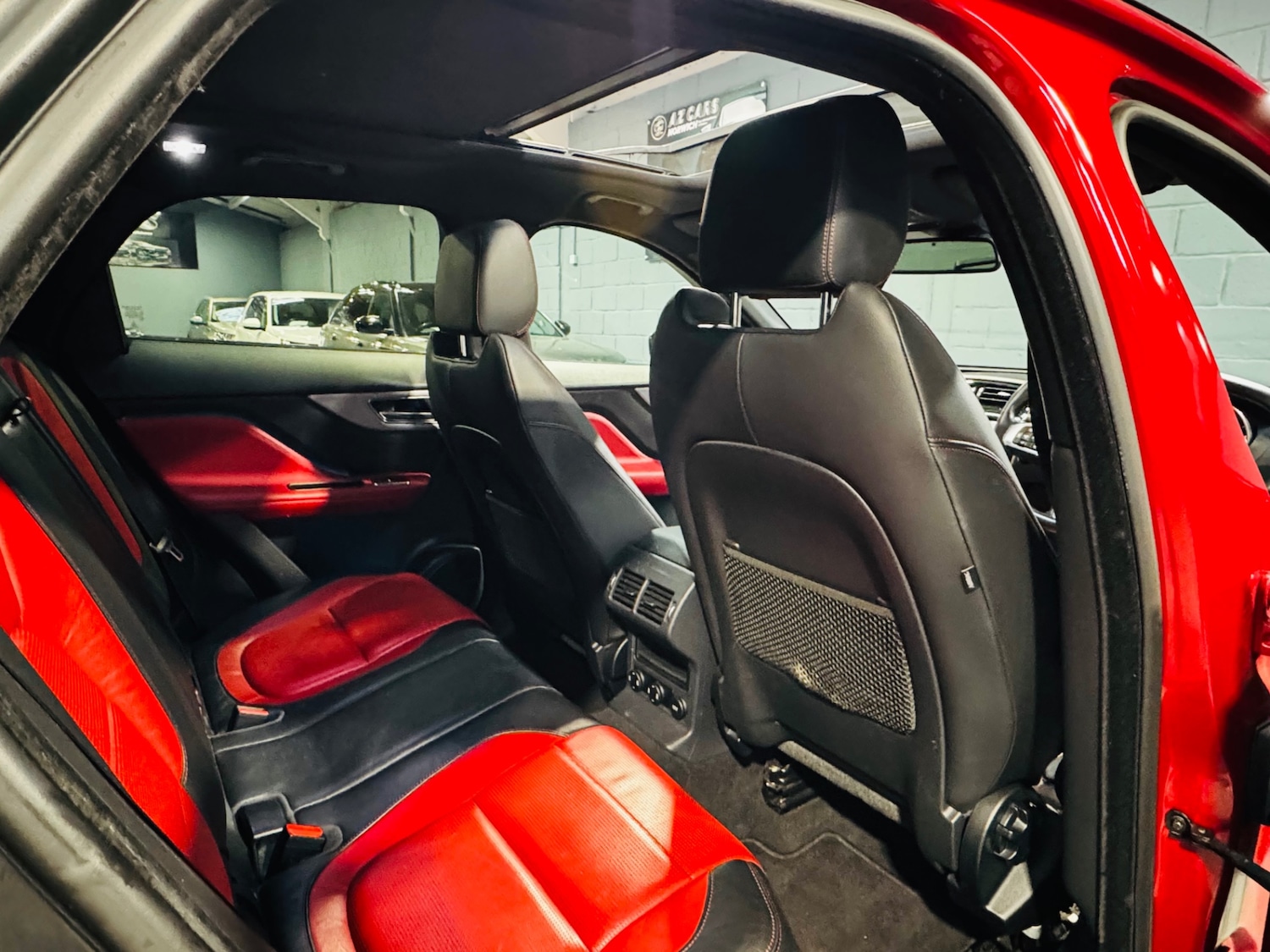 Used Jaguar F-Pace 2017 for sale - 78140993: Photo 28