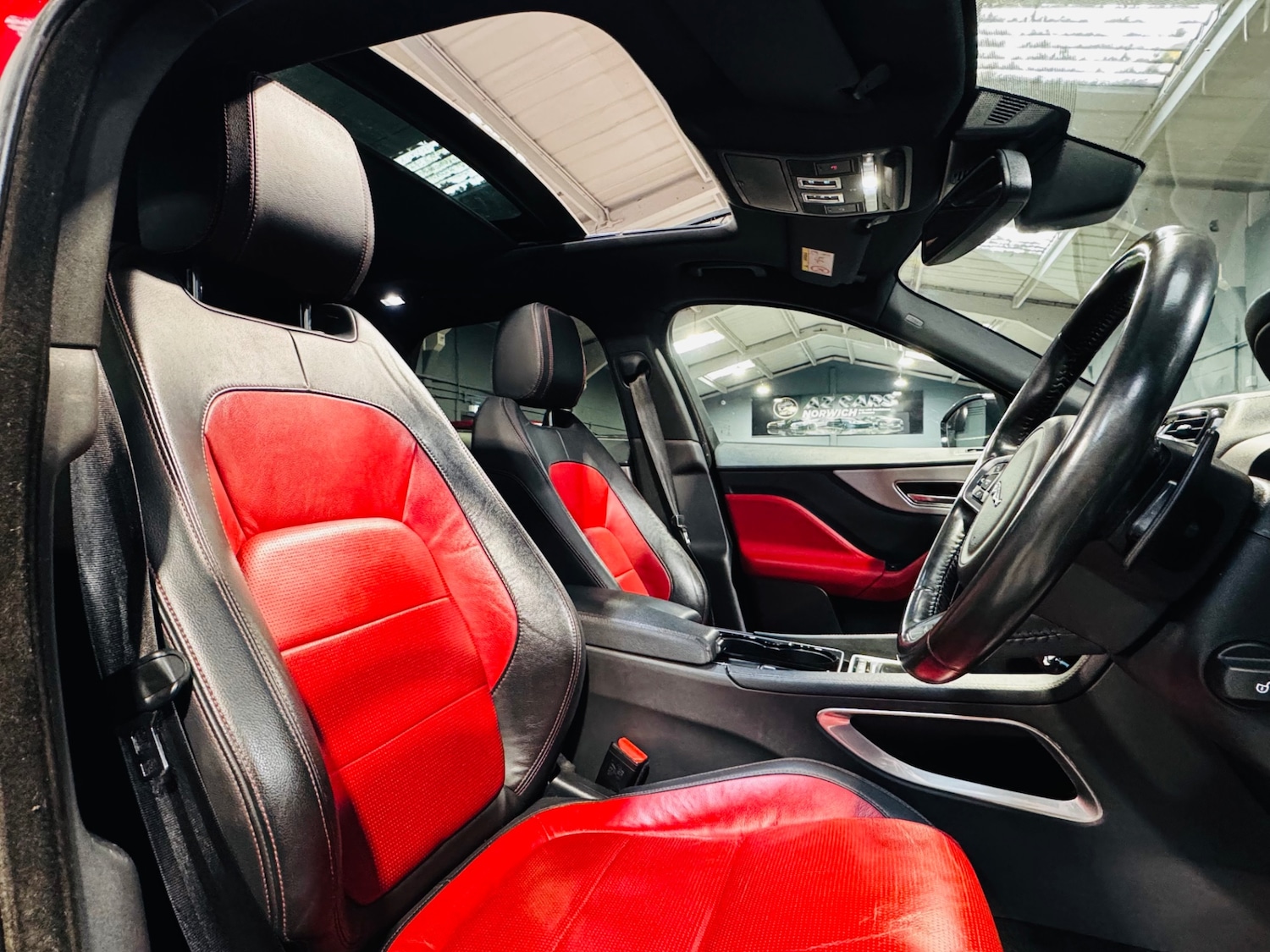 Used Jaguar F-Pace 2017 for sale - 78140993: Photo 29