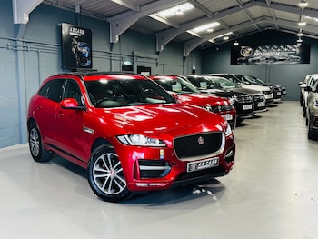 Used Jaguar F-Pace 2017 for sale - 78140993: Photo